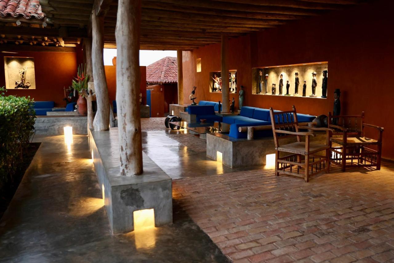 Cala Margarita Hotel Paraguachi Екстер'єр фото